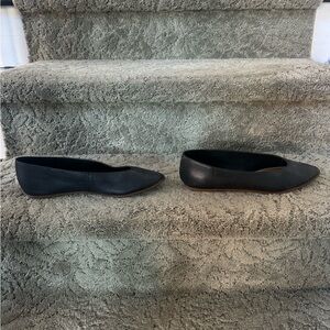 Crown Vintage Telian flats